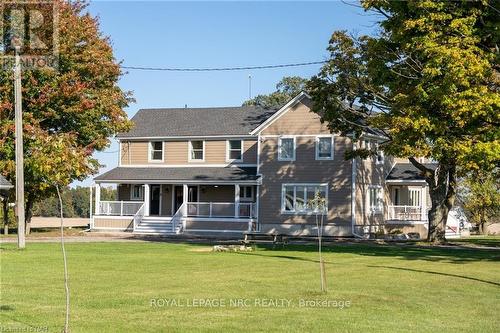 4692 Gilmore Road, Fort Erie (329 - Mulgrave), ON - Outdoor With Deck Patio Veranda With Facade