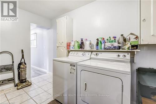 1404 Orchard Avenue, Fort Erie (334 - Crescent Park), ON - Indoor Photo Showing Laundry Room