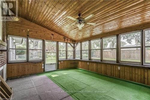 1404 Orchard Avenue, Fort Erie (334 - Crescent Park), ON - Indoor Photo Showing Other Room