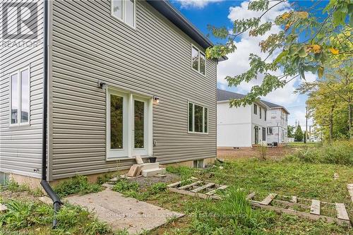 186 Hodgkins Avenue Avenue, Thorold (556 - Allanburg/Thorold South), ON - Outdoor