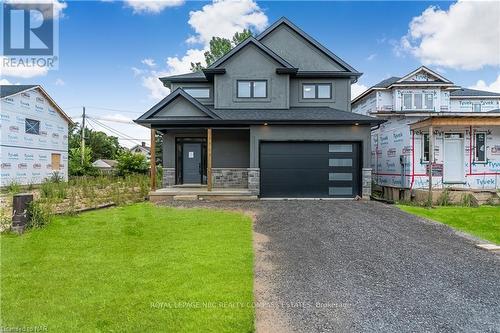 191 Hodgkins Avenue Avenue, Thorold (556 - Allanburg/Thorold South), ON - Outdoor With Deck Patio Veranda With Facade