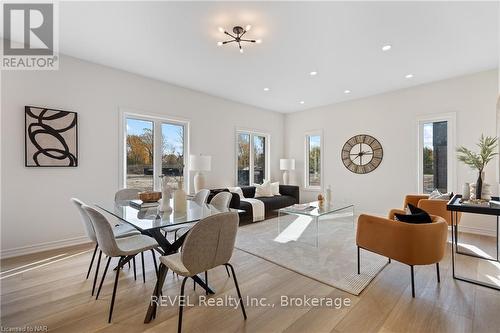 181 Southworth Street N, Welland (773 - Lincoln/Crowland), ON - Indoor Photo Showing Dining Room