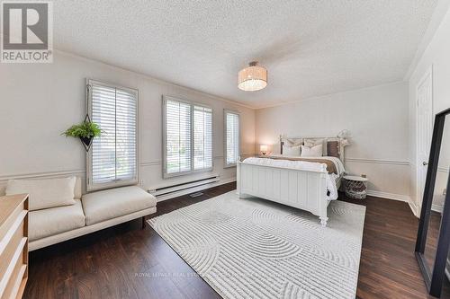 2108 Schoolmaster Circle, Oakville, ON - Indoor Photo Showing Bedroom