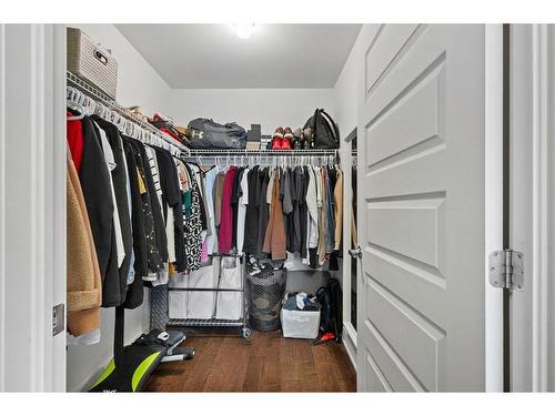 15 Rue Nicolas, Saint-Joseph-Du-Lac, QC - Indoor With Storage