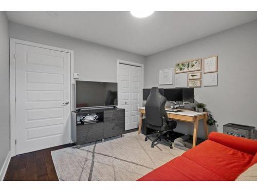 Bedroom - 15 Rue Nicolas, Saint-Joseph-Du-Lac, QC - Indoor