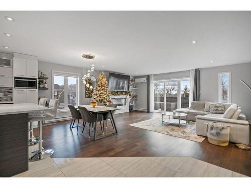 Living room - 15 Rue Nicolas, Saint-Joseph-Du-Lac, QC - Indoor Photo Showing Living Room