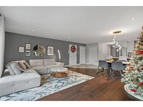 Living room - 15 Rue Nicolas, Saint-Joseph-Du-Lac, QC - Indoor Photo Showing Living Room