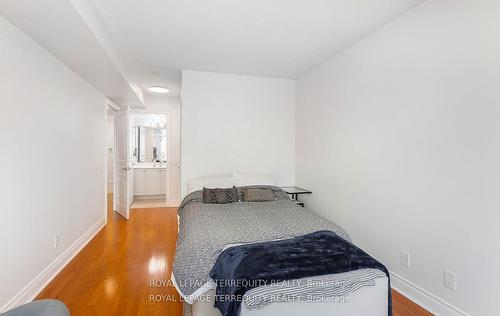 1408-8 Mckee Ave, Toronto, ON - Indoor Photo Showing Bedroom