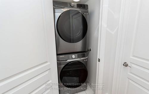 1408-8 Mckee Ave, Toronto, ON - Indoor Photo Showing Laundry Room