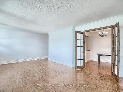 305-5949 Yonge St, Toronto, ON - Indoor Photo Showing Other Room