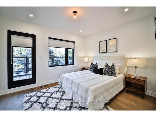 Main-54 Batavia Ave, Toronto, ON - Indoor Photo Showing Bedroom