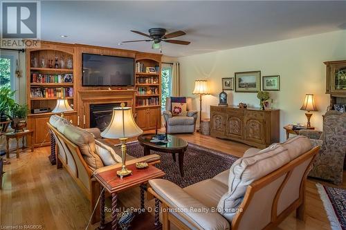 27 Gremik Crescent, South Bruce Peninsula, ON - Indoor Photo Showing Living Room With Fireplace