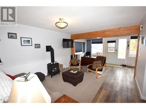 Living room - 36 Lakeshore Drive, Vernon, BC - Indoor