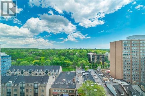 Ph201 - 942 Yonge Street, Toronto, ON - Outdoor With View