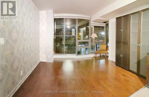 201 - 33 Lombard Street, Toronto, ON - Indoor Photo Showing Other Room