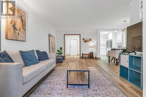 508 - 85 Emmett Avenue, Toronto, ON - Indoor Photo Showing Living Room