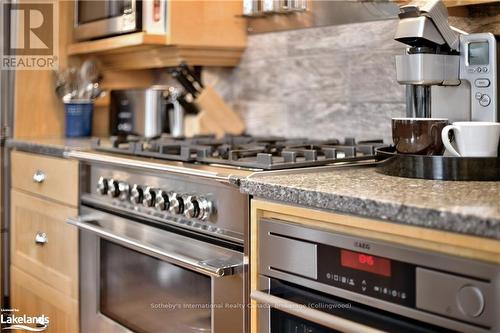 91 Denmark Street, Meaford, ON - Indoor Photo Showing Kitchen With Upgraded Kitchen