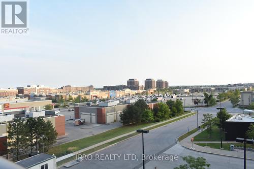 404 - 297 Oak Walk Drive, Oakville, ON - Outdoor With View