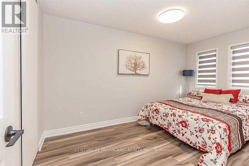 28 Blairwood Court, Brampton, ON - Indoor Photo Showing Bedroom