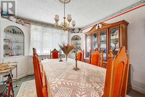 488 Main Street N, Brampton, ON - Indoor Photo Showing Dining Room