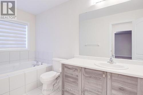 13 Cahill Drive, Brantford, ON - Indoor Photo Showing Bathroom