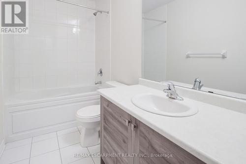 13 Cahill Drive, Brantford, ON - Indoor Photo Showing Bathroom