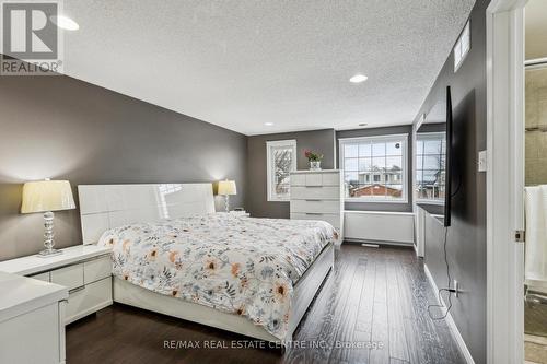 20 Waxwing Crescent, Guelph, ON - Indoor Photo Showing Bedroom