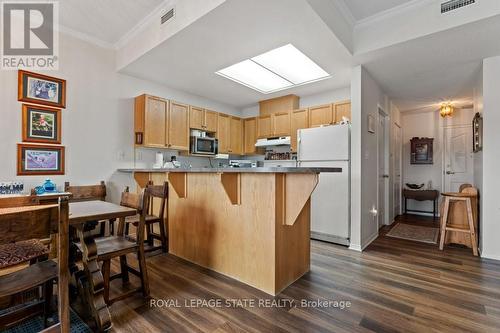 107 - 210 Main Street E, Haldimand, ON - Indoor Photo Showing Kitchen