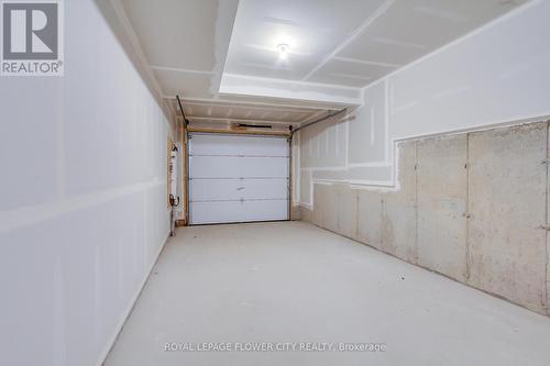 43 - 99 Roger Street, Waterloo, ON - Indoor Photo Showing Garage