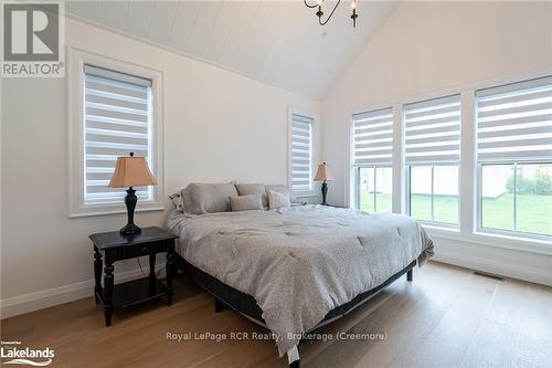 37 Wellington Street E, Clearview (Creemore), ON - Indoor Photo Showing Bedroom