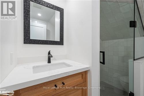 37 Wellington Street E, Clearview (Creemore), ON - Indoor Photo Showing Bathroom