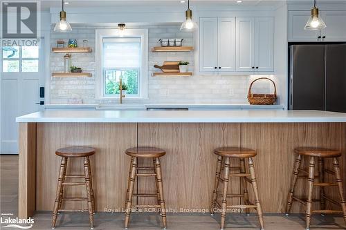 37 Wellington Street E, Clearview (Creemore), ON - Indoor Photo Showing Kitchen