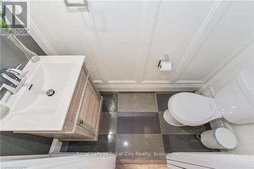 520 Pineview Gardens, Shelburne, ON - Indoor Photo Showing Laundry Room