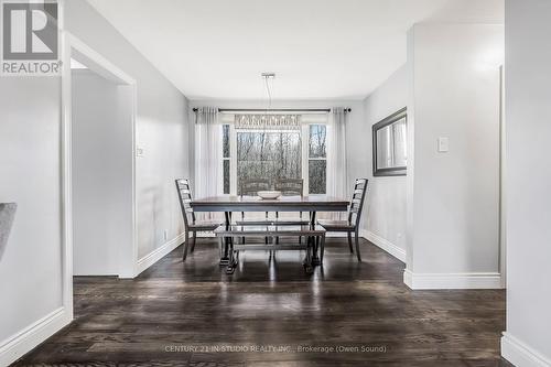 388 Balmy Beach Road, Georgian Bluffs, ON - Indoor Photo Showing Dining Room