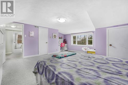 388 Balmy Beach Road, Georgian Bluffs, ON - Indoor Photo Showing Bedroom