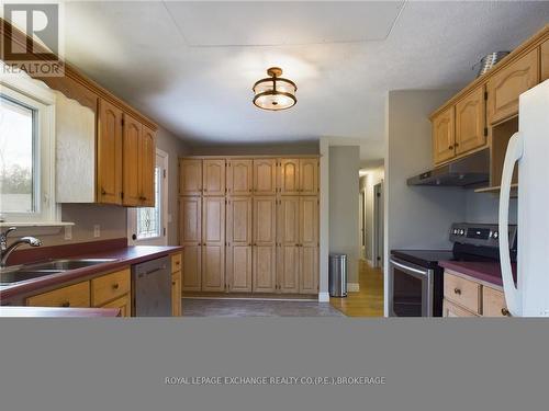 198 Miramichi Bay Road, Saugeen Shores, ON - Indoor Photo Showing Bathroom