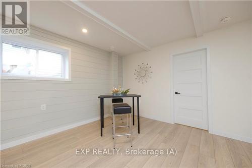 2640 9Th Avenue E, Owen Sound, ON - Indoor Photo Showing Other Room