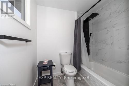 4 Lamson Crescent, Owen Sound, ON - Indoor Photo Showing Bathroom