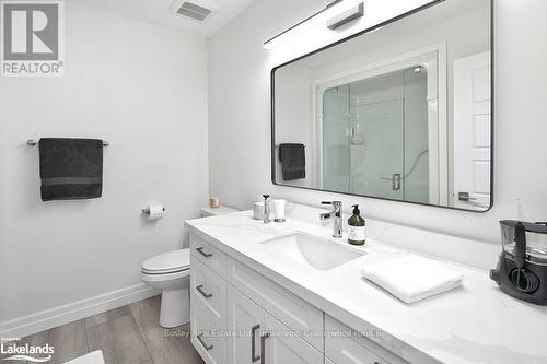 121 Dove Drive, Blue Mountains (Thornbury), ON - Indoor Photo Showing Bathroom