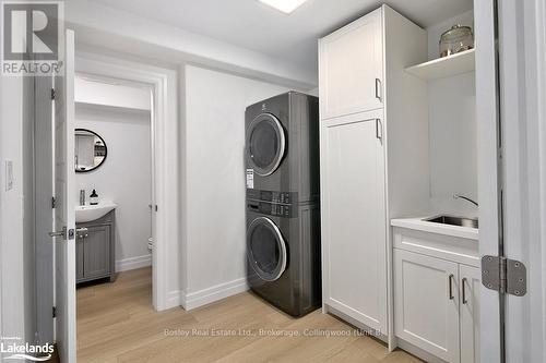 121 Dove Drive, Blue Mountains (Thornbury), ON - Indoor Photo Showing Laundry Room