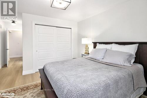 121 Dove Drive, Blue Mountains (Thornbury), ON - Indoor Photo Showing Bedroom