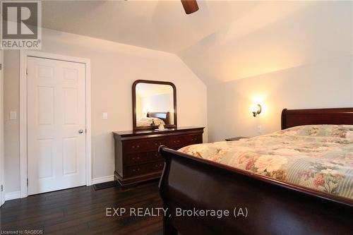 158 Kinross Street, Grey Highlands (Priceville), ON - Indoor Photo Showing Bedroom