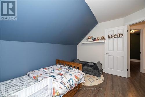 385 Princess Street, Georgian Bluffs, ON - Indoor Photo Showing Bedroom