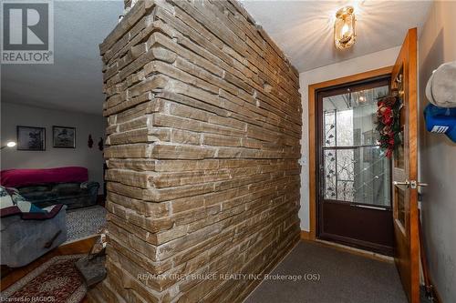 564 Municipal Road, South Bruce Peninsula, ON - Indoor