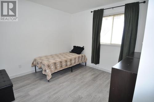 1905 8Th Avenue E, Owen Sound, ON - Indoor Photo Showing Bedroom