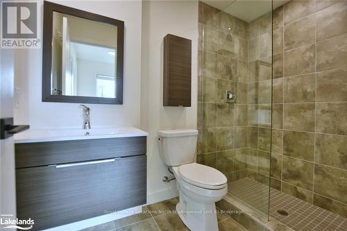 207 - 11 Beckwith Lane, Blue Mountains (Blue Mountain Resort Area), ON - Indoor Photo Showing Bathroom