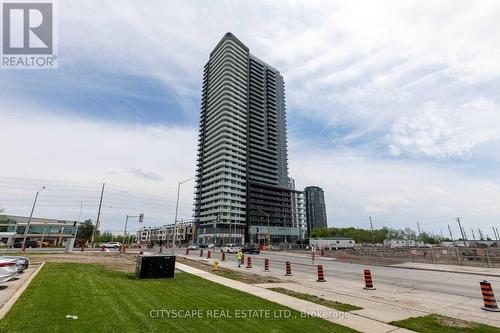 3508 - 7895 Jane Street, Vaughan, ON - Outdoor