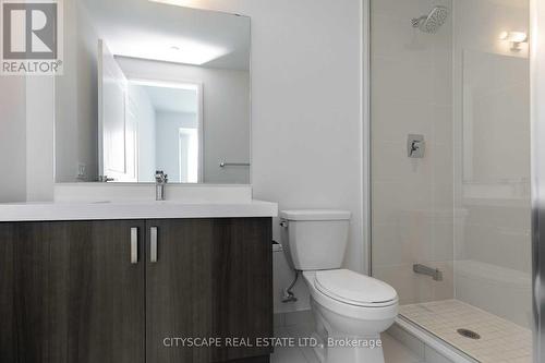 3508 - 7895 Jane Street, Vaughan, ON - Indoor Photo Showing Bathroom