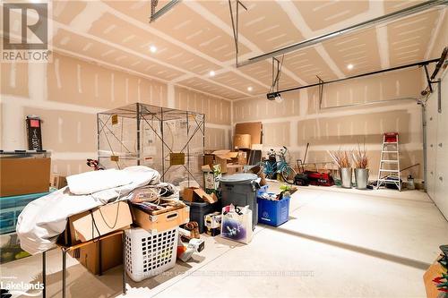 109 Pheasant, Blue Mountains (Thornbury), ON - Indoor Photo Showing Garage