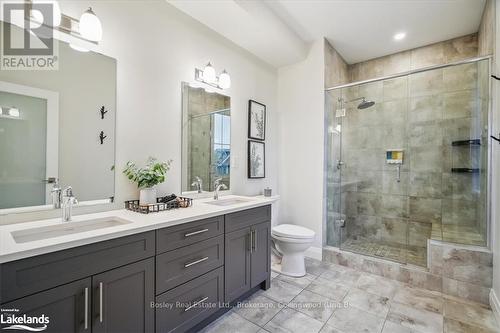 194 Courtland Street, Blue Mountains (Blue Mountain Resort Area), ON - Indoor Photo Showing Bathroom